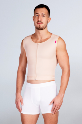 Mann in der Kompressionsweste MTm Comfort